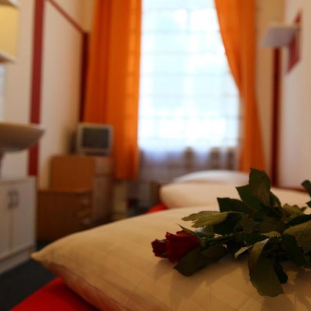 Hotel Pension Insor Berlin Zewnętrze zdjęcie