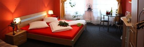 Hotel Pension Insor Berlin Zewnętrze zdjęcie